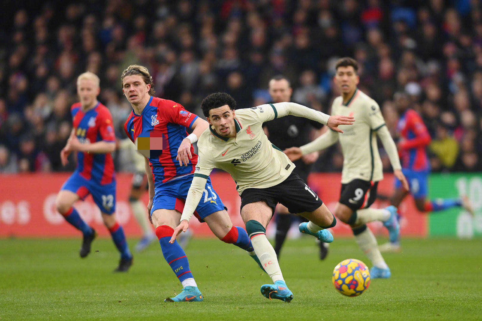 及伊涅斯塔 及伊涅斯塔